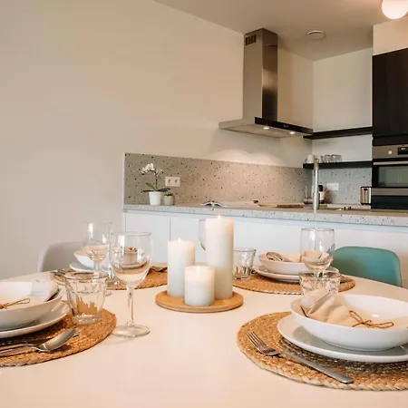 Marie - Nieuw Vlakbij Het Met Terras En Privegarage * Ostende