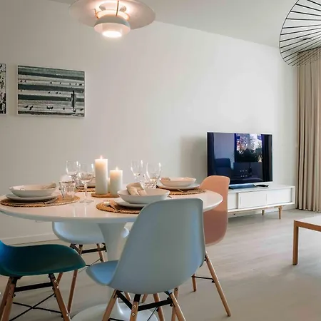 Apartment Marie - Nieuw Vlakbij Het Met Terras En Privegarage Ostende